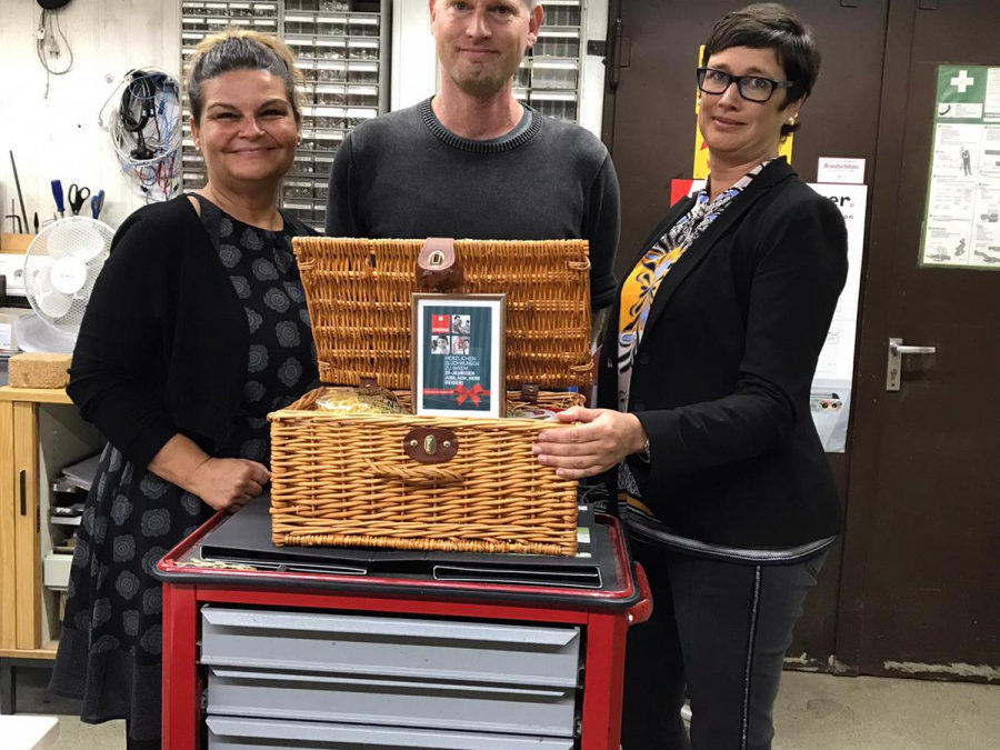 IMG-20191021-WA0007-900×675 Oliver Geiger feiert 20-Jähriges Jubiläum im Büro Pforzheim